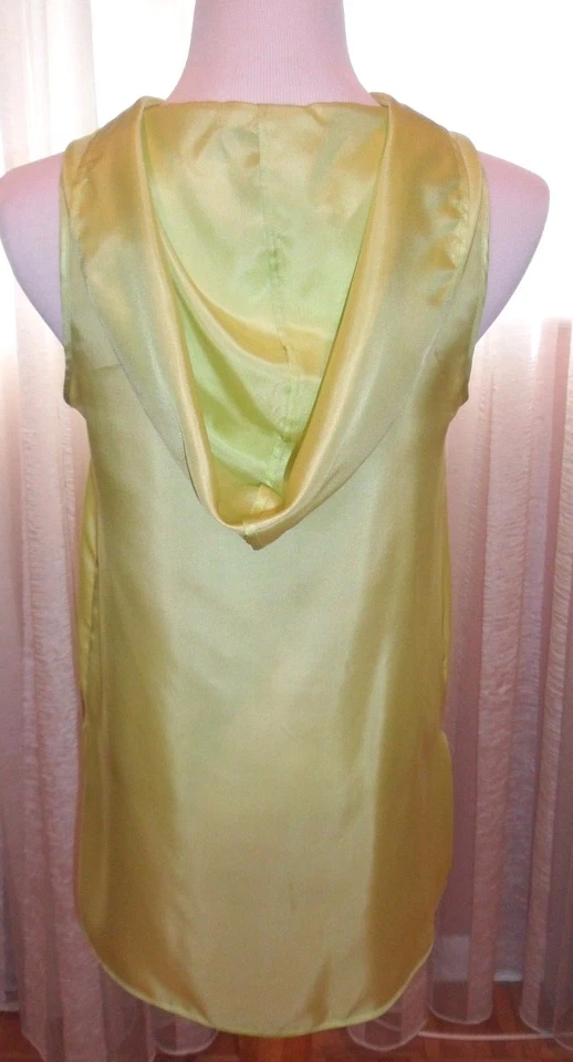 GIBSON'S TOP VERDE CLARO MUY LINDO CON CAPUCHA, PERFECTO ESTADO, MUY LINDO,M Foto 4 de 4