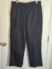 New Men's Black Dickies Relaxed Fit Cargo Pant Size 34x32 MEASURES DIFFERENTLY