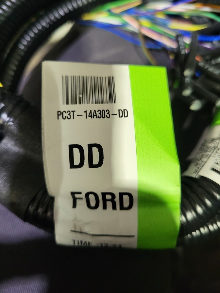 NEW Ford 24 SUPER DUTY Upfitter PC3T-14A303 DD Wiring Harness. | eBay