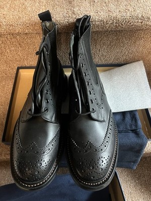 Tricker s Two Tone Black Elastane Commando Brogue Boots Size UK 9.5 *New*