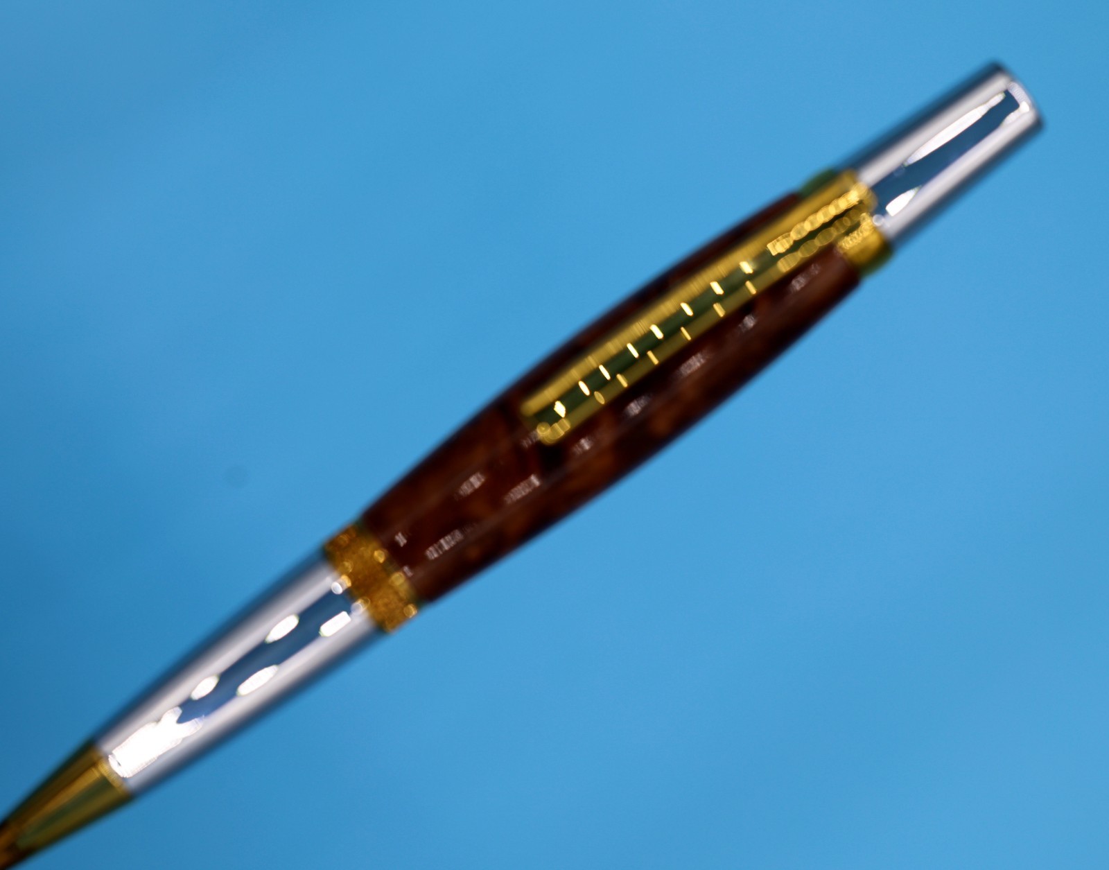 Redwood Burl Handmade Pen Fine Luxury Writing Instrument for Professionals