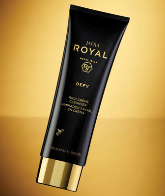 JAFRA Royal Defy Rich Creme Cleanser, Royal Jelly Face Cream Cleanser 4.2 oz