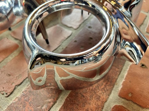 1958 Chevrolet Bel Air/Biscayne/Impala Parking Light Bezels Left Right (pair) - Picture 4 of 17