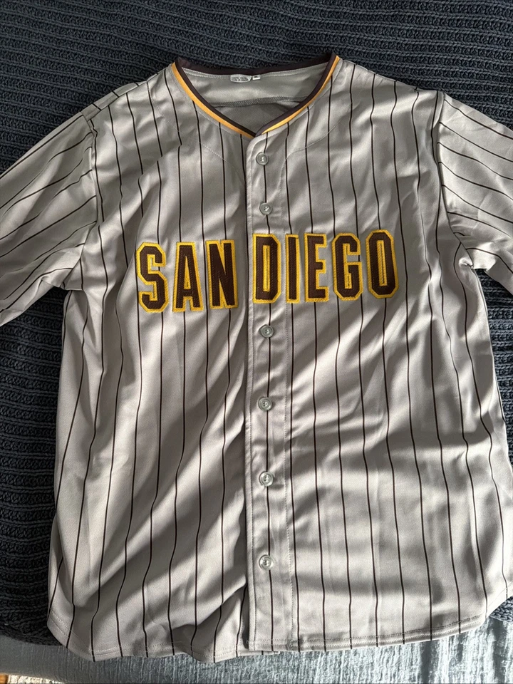 Fernando Tatis Jr Autographed Jersey JSA COA - Image 3 of 4