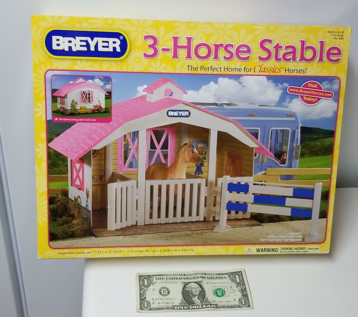 Breyer West Wind Stable Breyer West Wind Stable