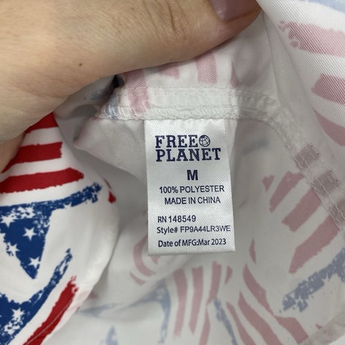NWT Free Planet Medium Stars And Stripes Button Up Shirt US Flag Patriotic - Picture 6 of 6