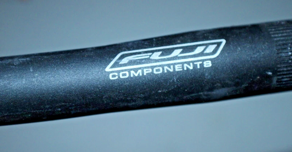 Manillar de barra plana Fuji Components vintage MTB 25,4/22,2 mm 60 cm híbrido envío EE. UU. Foto 3 de 4