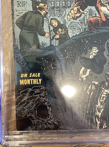 Vintage 1954 RARE "Marvel Tales" Comic No. #121 Graded (CGC 4.5) Atlas Horror - Picture 3 of 6