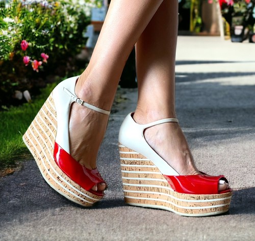 GUCCI White, Red Patent Leather Cork Mary Jane Wedge Cork Sandals, Size 38.5 - Picture 2 of 14