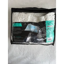 New BedGear Ver-Tex Instant Cooling Performance Mattress Protector Queen 60 X 80