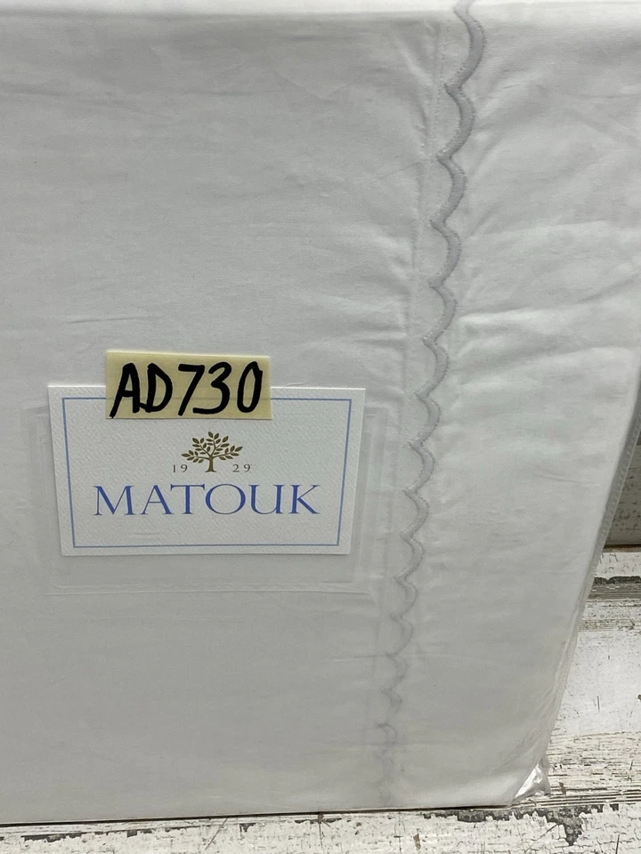 Matouk Astrid 350TC Percale Cotton Twin 3-Pcs. Sheet Set White /Silver $545 - Image 2 of 4