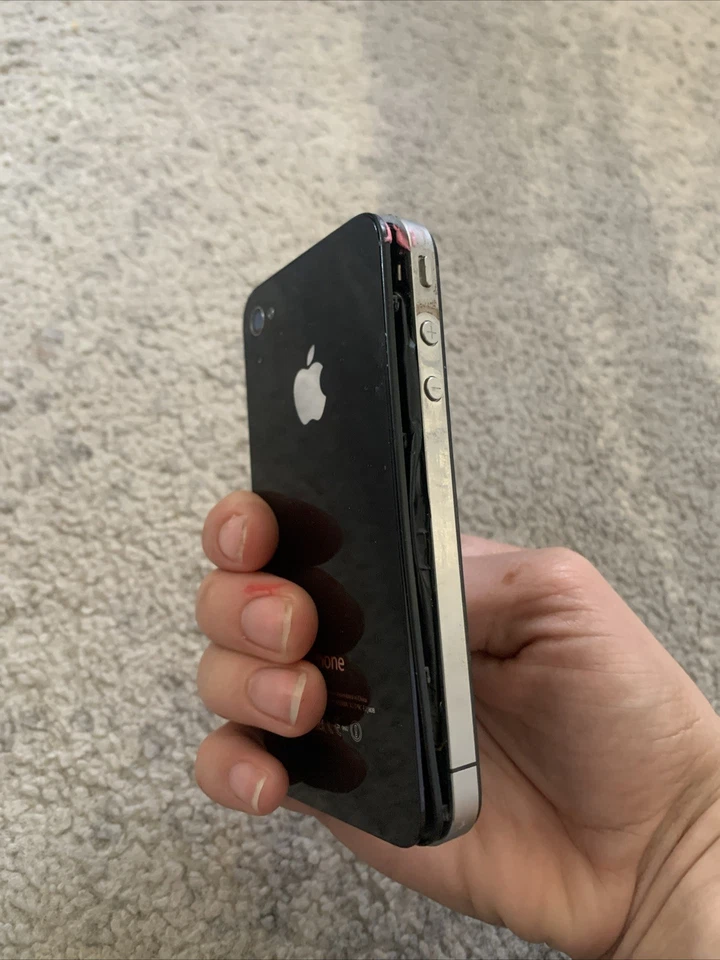 Apple iPhone 4 Model Number A1332 PARTS ONLY - Image 2 of 2