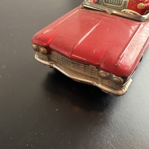 VTG Tin Cadillac Fridction Card Red With Driver Good For Parts/Repair - Picture 2 of 23
