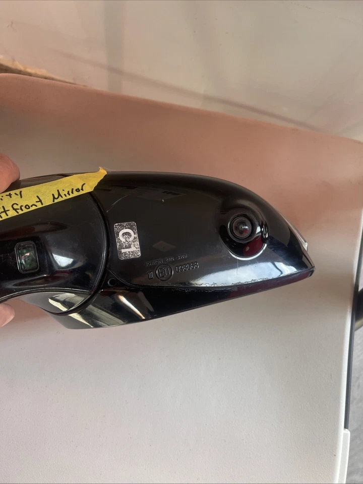 Conjunto de espejo retrovisor lateral del conductor Infiniti QX30 2017 negro fabricante de equipos originales usado 3645626 Foto 4 de 4