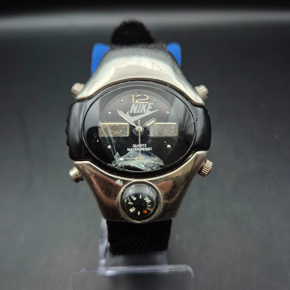 Vintage NIKE Ana-Digi Sportuhr mit Kompass | Quartz Water Resist - Bild 1 von 4