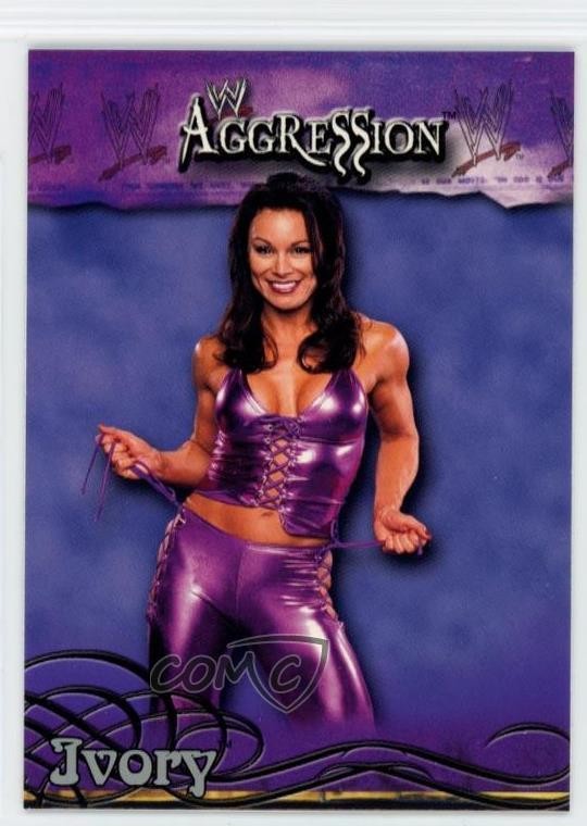 2003 Fleer WWE Aggression Ivory #13 7v7