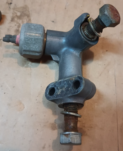 Honda CB750K SOHC CB500T CB450K front brake three way joint switch 1969-1976 - Picture 4 of 6