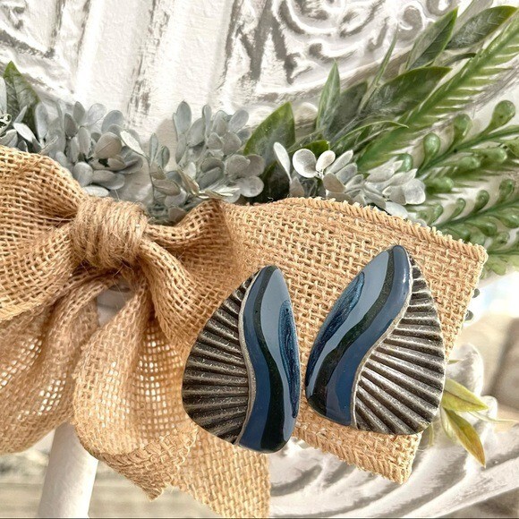 Vintage Triangular Statement Earrings Textured Si… - image 1