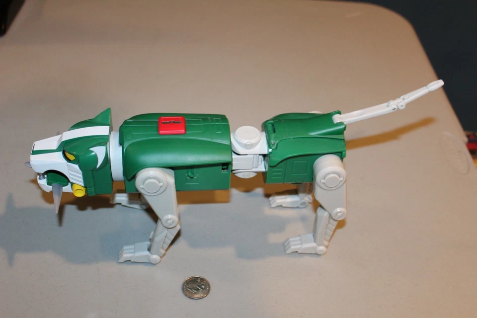 Figura León Verde Voltron Mattel Matty Collector Club con Arma BONITA Suelta RARA   Foto 2 de 4