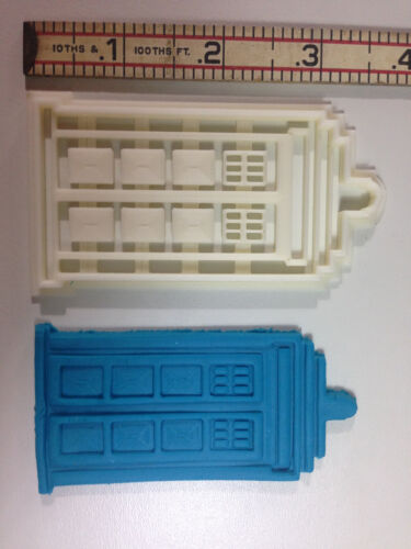 Cortador de galletas grabado Dr. Who Tardis y Dalek - Imagen 2 de 8