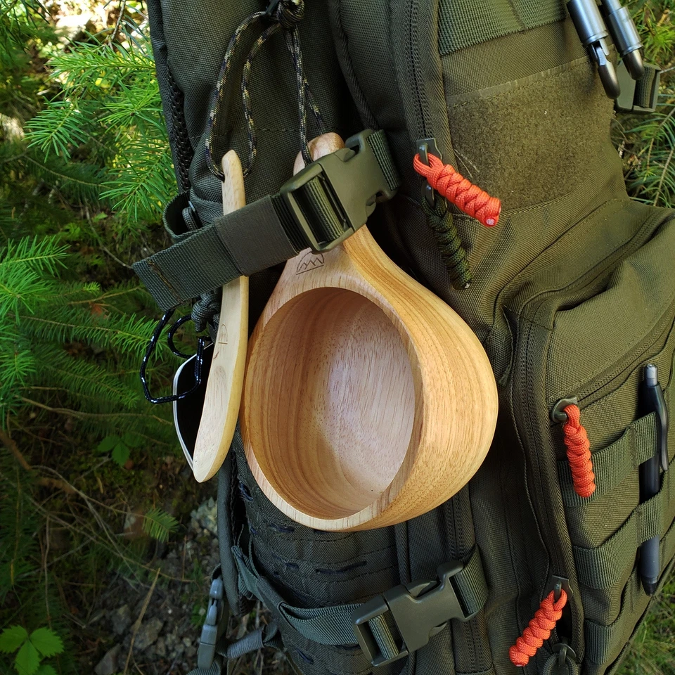 Kyrre™ Tallado Nordic Kuksa - Juego de tazas y cucharas de campamento de madera maciza Foto 3 de 4