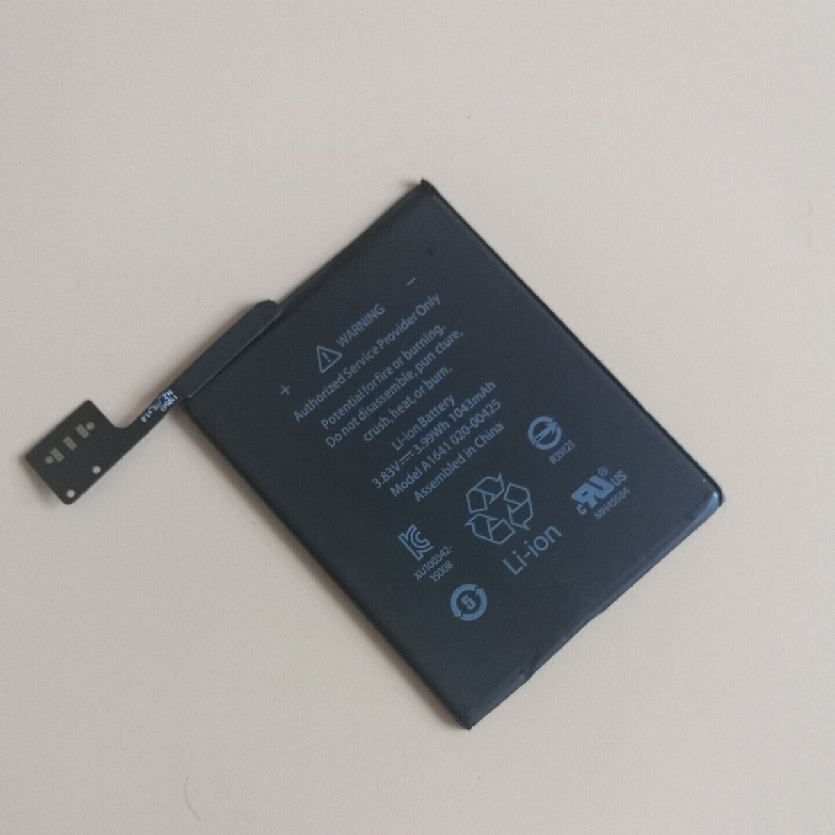 Sostuzione Batteria IPod Touch 4a Generazione - Guida Di Riparazione IFix - Foto 3