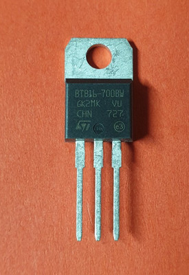 1x / 2x / 5 x Triac Thyristor BTB16-700BW / BTB16-700SW