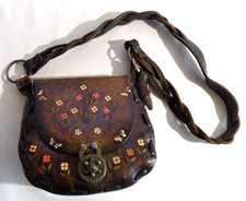 1970's Vintage Mexican Hand Tooled Leather Purse Keychain Flowers and turtles