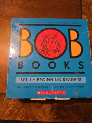 Bob Books ~  Set 1: Beginning Readers Box Set Phonics 