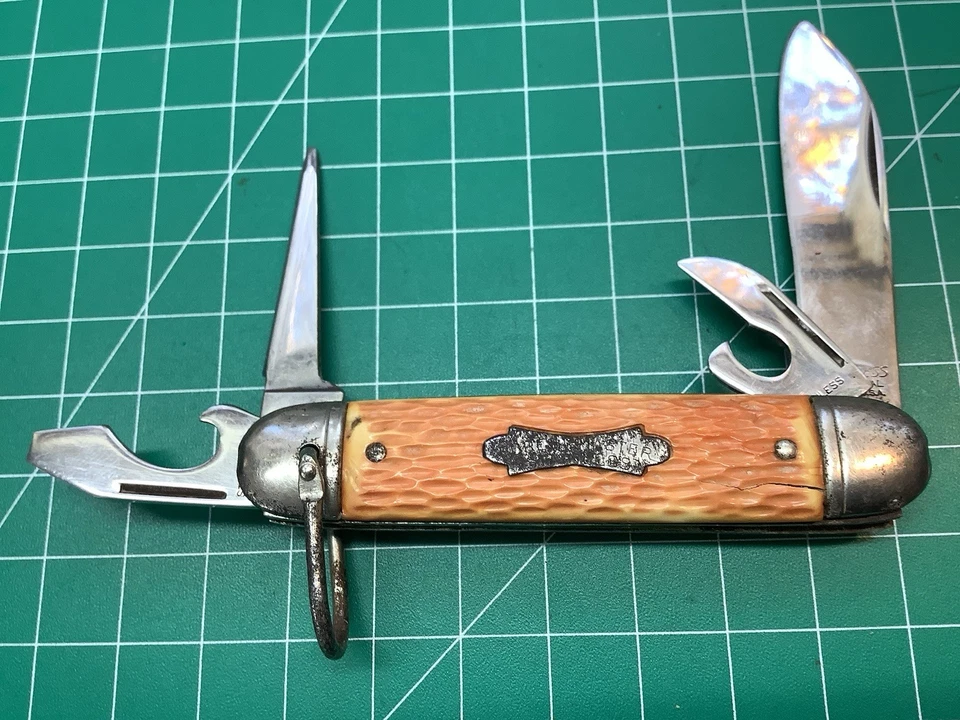 Vintage Colonial USA FOREST MASTER Scout Utility Camp 4-Blade Pocket Knife - Image 4 of 4