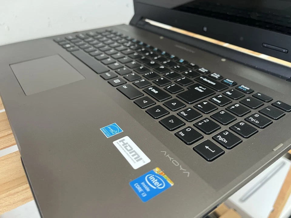 MEDION AKOYA W45 I3 8GB RAM SSD 128 WIN 11 - Immagine 3 di 4