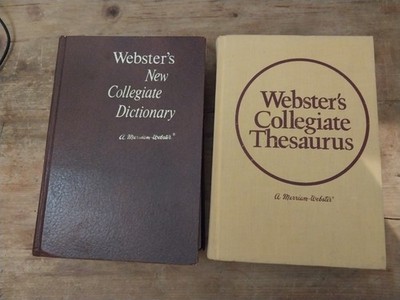 1970s VINTAGE 2: Merriam Webster's Collegiate Dictionary and Thesaurus HC
