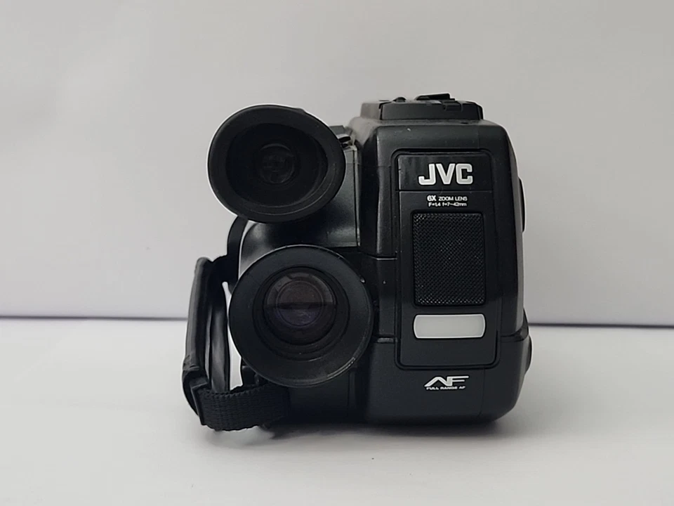 JVC GR-AX2 Videomovie Compact Video Movie Camcorder - FOR PARTS OR REPAIR. - Image 4 of 4