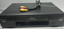 Toshiba M454 VCR 4 Head VHS Video Cassette Player Recorder AV Cables Tested