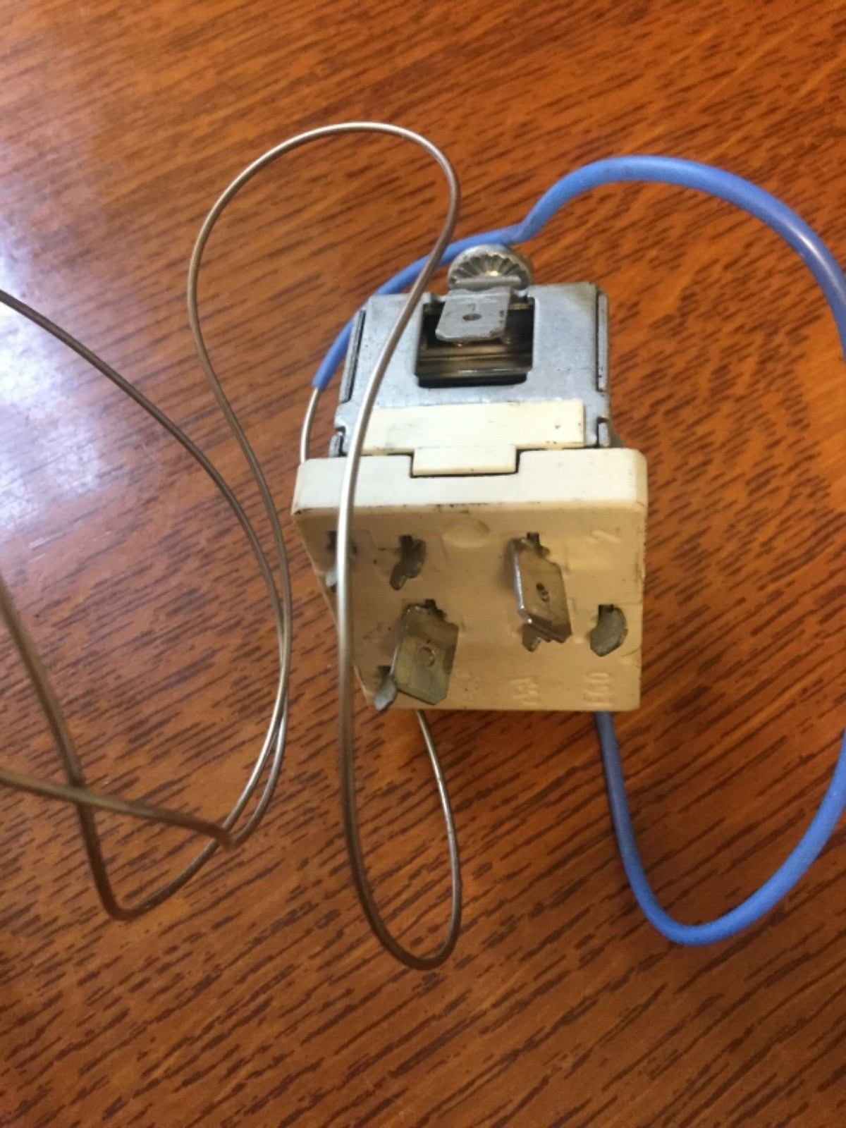 Picture 2 of 4