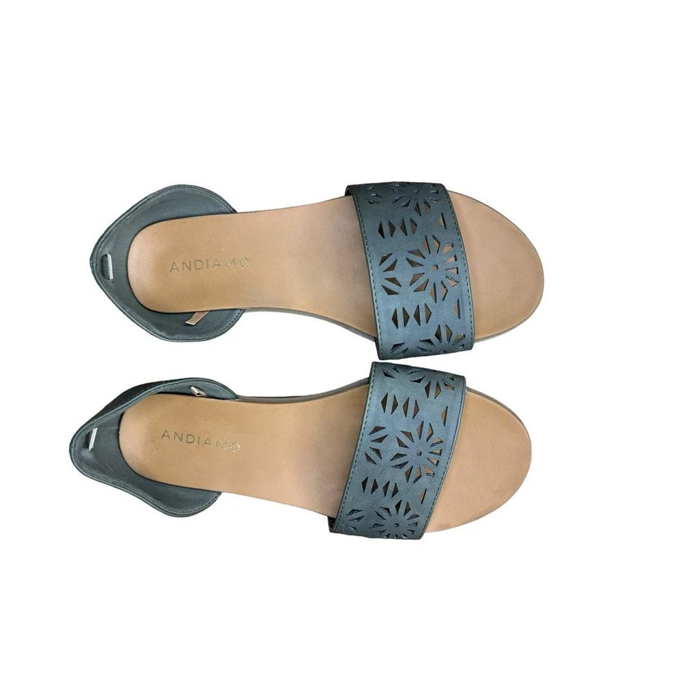 Sandalia plana sin cordones Andiamo D'Orsay punta abierta para mujer 7W verde oliva perforada Foto 2 de 4