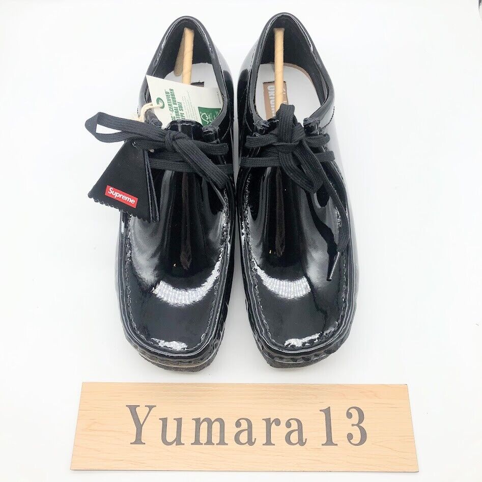 Supreme × Clarks Patent Leather Wallabee 2024 3colors Men's Supreme × Clarks Patent Leather Wallabee 2024 3colors Men's