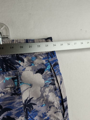 St. Johns Bay Mens Blue Island Floral Board Shorts Swim Trunks Size 2XL - Picture 7 of 8