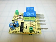 WHIRLPOOL REFRIGERATOR Control Board 2303825C