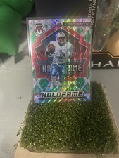 Mosaic 2022 HOLOFAME Warren Moon Silver Prizm Panini and base cards. lot of 2