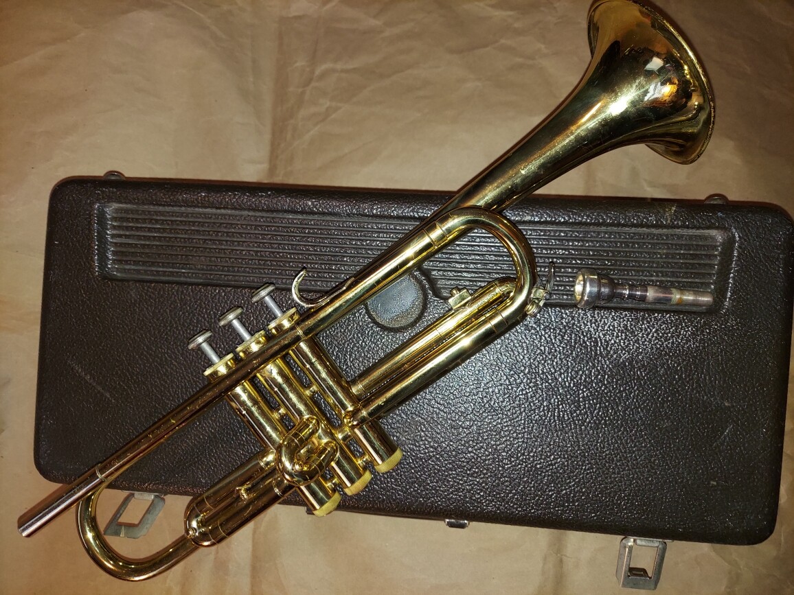 Vincent Bach Selmer Bundy Trumpet, USA, w/ case/mouthpiece