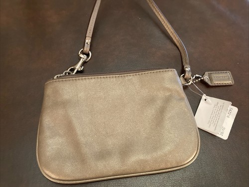 Coach Leather Metallic Bronze Small Wristlet F47218 NEW - Picture 2 of 4