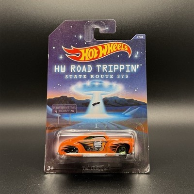   Hot Wheels Tail Dragger HW Road Trippin' Alien Crossing Orange 1:64 Unopened 