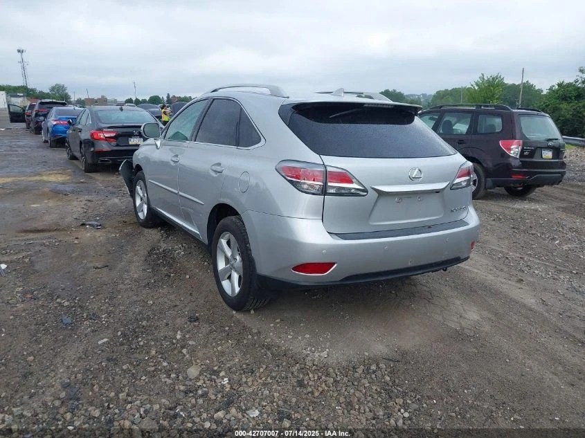 Used Front Center Infotainment Display fits: 2015 Lexus RX350 front display dash - Image 2 of 4