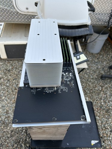 Macpro 2009 4.1 5.1 Single Tray 6 Core Xenon W3690 3.46 MHz 64 Gig Ram - Picture 3 of 4