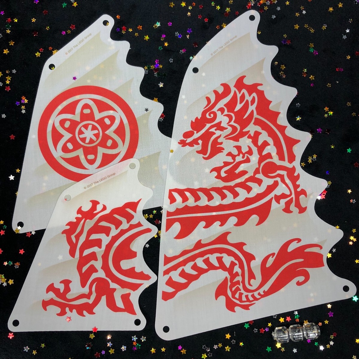 NEW LEGO Destiny's Bounty Ship White Red Dragon Cloth Sail Set