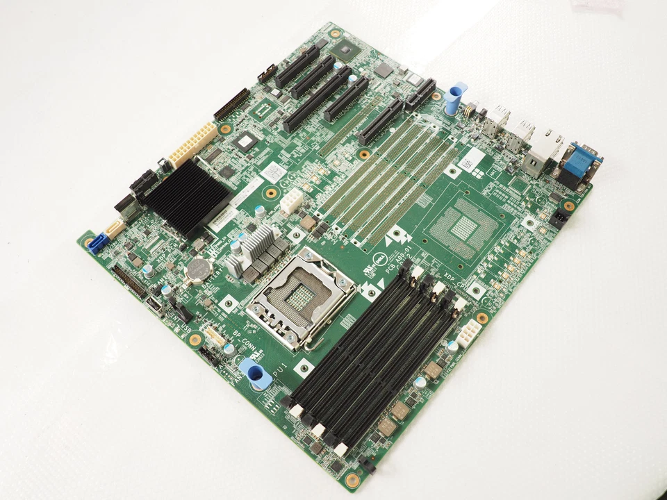 Dell PowerEdge T320 LGA1356 DDR3 Dell P/N: MK701 Server Motherboard - Image 3 of 4