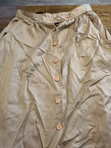 VTG Women's Khaki Button Down, Pleated, Slit Back Skirt w/Pockets -Lightweight