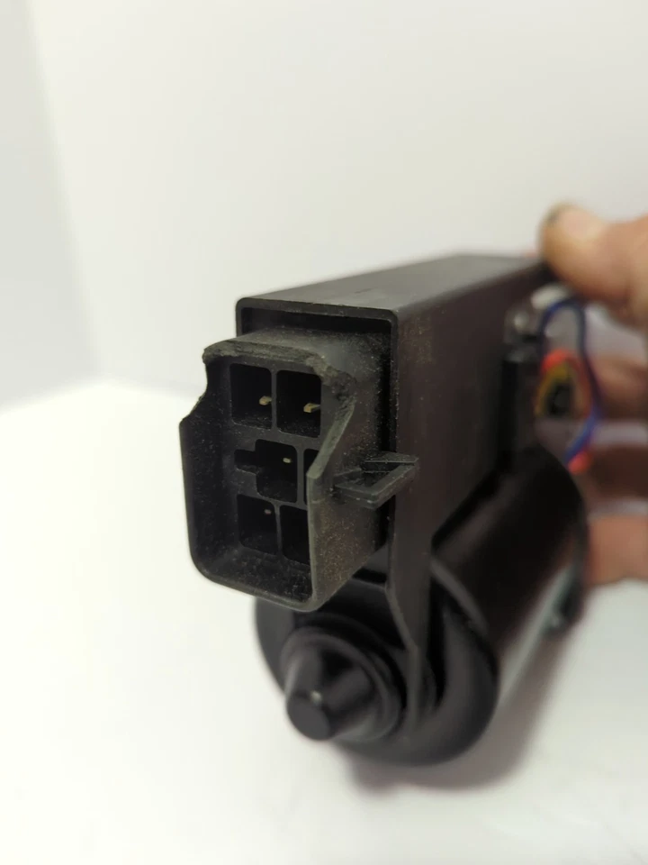 # 21049032 # 21055768 Motor limpiaparabrisas delantero de repuesto Saturn Sl1 Foto 4 de 4