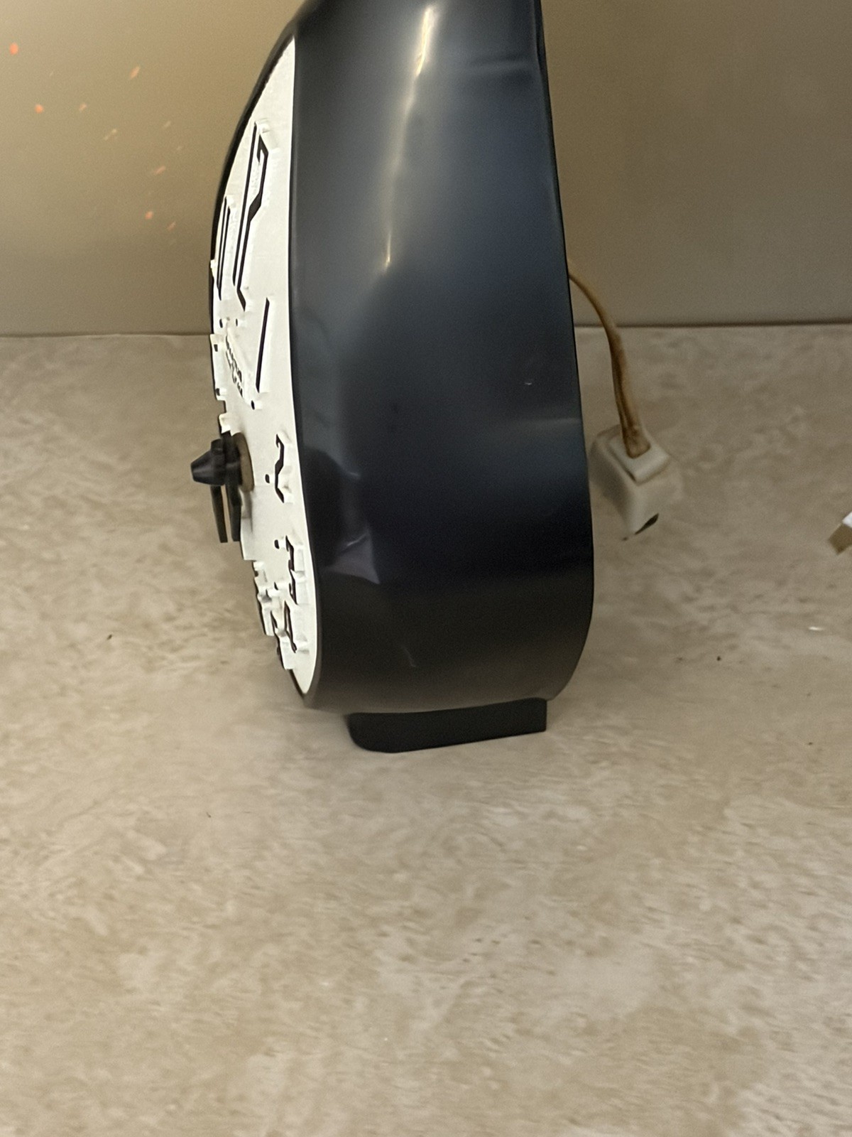 Spartus Cat Eye Binking Wall Clock missing tail for repair or parts please read